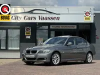 BMW 3-serie 320i youngtimer 170 pk navigatie climate ctr cruise ctr schuif-kanteldak pdc v/a xenon l
