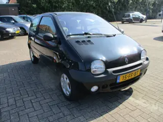 Renault Twingo 1.2 AIRCO! LEER! APK 3-2027!