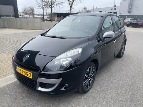 Renault Scénic 1.4 TCE Celsium, trekhaak, NL auto NAP logisch