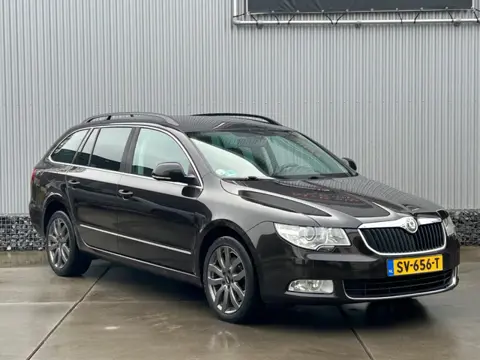 Skoda Superb Combi 2.0 TDI Greentech Arctic Active, Navi, Clima, Trekhaak