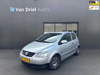 Volkswagen Fox 1.4 Trendline / Glazen dak / Trekhaak!