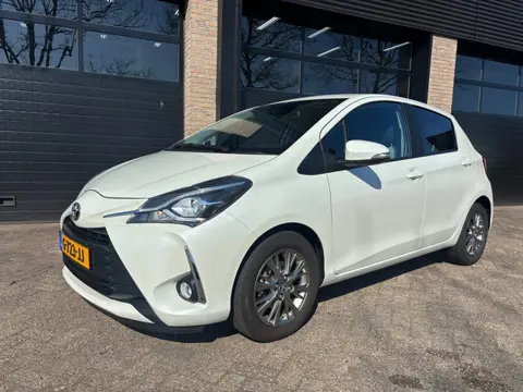 Toyota Yaris 1.5 VVT-i Dynamic Automaat Camera 6800KM!!! 1e eigenaar