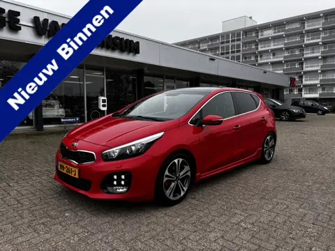 Kia cee'd 1.0 T-GDi GT-Line 120PK Pano/Schuifdak Navi Acamera Klima Pdc Applecarplay Trekhaak Cruise