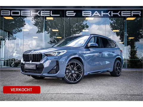 BMW X1 xDrive25e ** M Sport ** Leder ** 20inch ** Camera ** Tot 110km elektrisch bereik