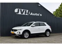 Volkswagen T-Roc 1.5 TSi 150pk AUT/DSG Life 07-2022 | Virtual CP | Full-LED | Navi | Adapt.CC