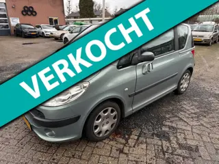 Peugeot 1007 1.4 Gentry