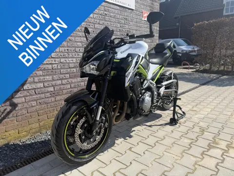 Kawasaki Z900