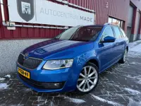 Skoda Octavia Combi 1.2 TSI Greentech Elegance Businessline // Navi // Pano.dak // Cruise control
