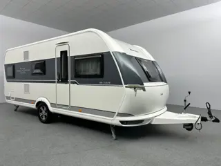 Hobby De luxe 545 KMF STAPELBED MOVER INCL. STALLING