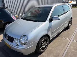 Volkswagen Polo 1.4-16V Sportline AUTOMAAT