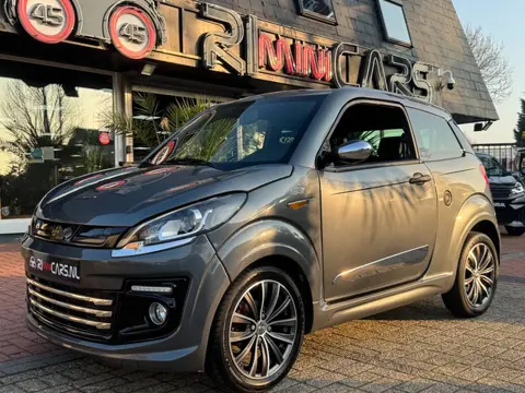 Ligier Brommobiel JS50 L Chic Club Dci | 2020 | Brommobiel 45km