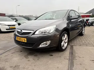 Opel Astra 1.4 Edition AIRCO! (bj 2010)