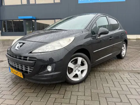 PEUGEOT 207 1.6 VTI ALLURE / PANORAMA / TREKHAAK / AIRCO / LEER 