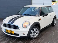 Mini Mini 1.4 One NIEUWEAPK/AIRCO/LMV/RIJDTENSCHAKELTGOED