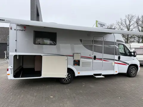 Sunlight T69L  EILANDBED HEFBED TOPSTAAT