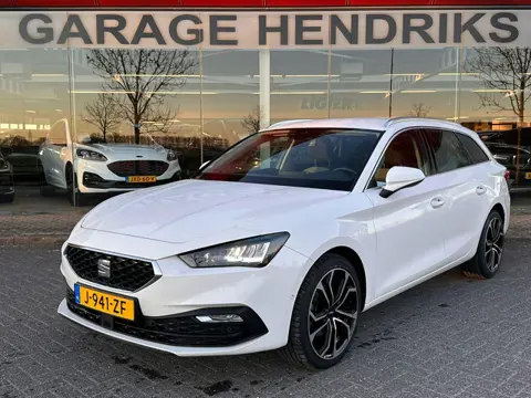 SEAT Leon Sportstourer 1.5 TSI Style Launch Edition My 2021 | 18"LM all season | Trekhaak 1400kg | F