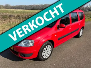 Dacia Logan MCV 1.6 MPI Lauréate 7p. Airco/Trekhaak/Nw APK/Elektr ramen