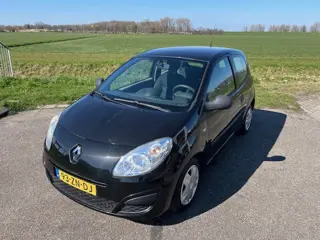 Renault Twingo 1.2 Authentique (nieuwe APK)