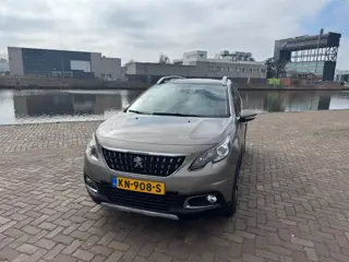 Peugeot 2008 1.2 PureTech Allure