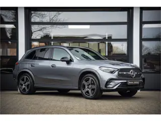 Mercedes-Benz GLC 400e 4MATIC AMG Line (bj 2023, automaat)