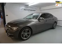 BMW 3-serie 320i High Executive / NAVI / XENON / NAP