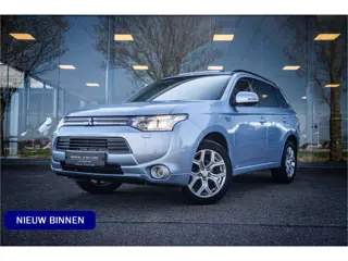 Mitsubishi Outlander 2.0 PHEV Instyle ** Schuifdak ** Trekhaak ** Rockford ** Leer ** NAP ** NL Auto