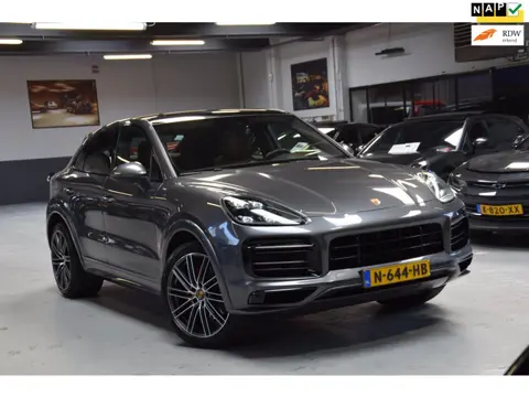 Porsche Cayenne Coupé 3.0 E-Hybrid Nightvision|Panoramadak|Org.NL|2e Eig.|Nwp.143500