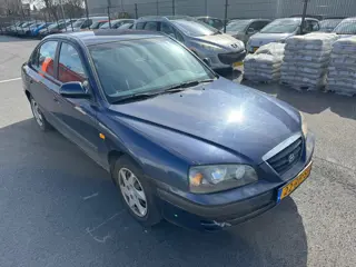 Hyundai Elantra 1.6i-16V Dynamic