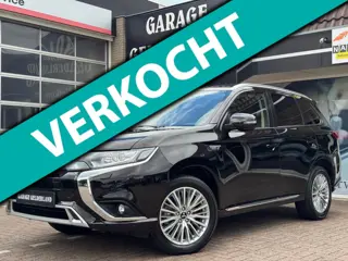 Mitsubishi Outlander 2.4 PHEV Intense+ | Volleder | Xenon | Camera | Cruise | Climate | Pdc | Isofix