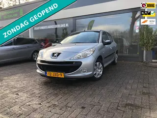 Peugeot 206 + 1.1 XS | 2E EIGENAAR | 12MND GARANTIE | ELEC RAMEN | NW APK |