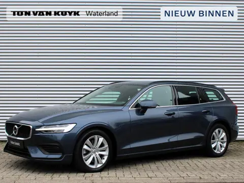 Volvo V60 2.0 B3 Momentum Business Automaat / Adaptieve Cruise Control / 360* camera / Climate Pack 