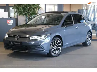 Volkswagen Golf 8 1.5 eTSI Life DSG Pano IQ Led Navi Cam ACC Virtual