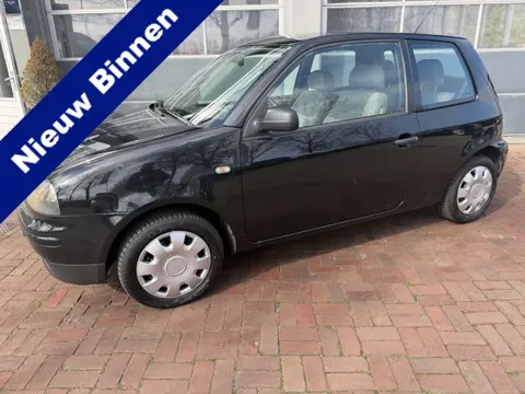 SEAT Arosa 1.4i Stella Bj 2001 Apk 02-2027 Leuk beginners auto