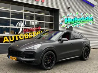 Porsche Cayenne Coupé 3.0 E-Hybrid 463PK - Matt Zwart I Panorama dak I Leer I Navigatie en nog veel 