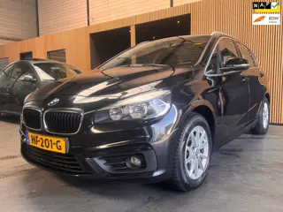 BMW 2-serie Active Tourer 218d Corporate Lease Essential Airco|Navi|Trekhaak|NAP