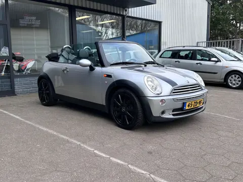 Mini Mini Cabrio 1.6 Cooper?Airco/ SCAKELBAK IS HOORBAAR/