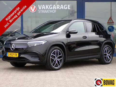 Mercedes-Benz EQA 300 4MATIC AMG Line 67 kWh, SOH 97,5% / Elektr. Trekhaak / Sensoren + Camera / Ful