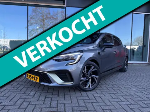 Renault Clio 1.6 E-Tech Hybrid 145pk Engineered - Automaat - Navi - Winterpakket - Org.NL
