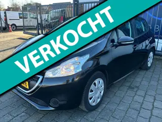 Peugeot 208 1.2 VTi Access / AIRCO / CRUISE CONTROL / NIEUWE DISTRIBUTIE / NAP!!