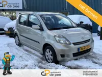 Daihatsu Sirion 2 1.3-16V Sport AIRCO/CV+AB/4xEL.RAMEN/TREKHAAK rijklaarprijs!