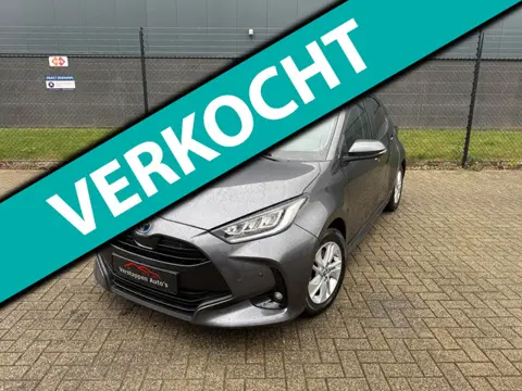 Toyota Yaris 1.5 Hybrid Dynamic *AUTOMAAT-NAVI-9.000KM!*