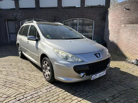 Peugeot 307 SW 1.6-16V Clima/Cruise/Trekhaak (bj 2007)