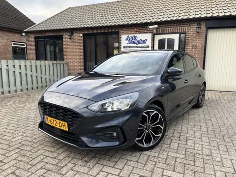 Ford Focus 1.0 EcoBoost Hybrid ST Line X Business 18"