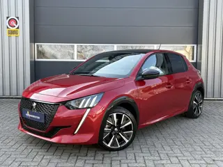 Peugeot 208 1.2 PureTech GT-Line | Pano | Navi | Camera | Carplay/Android | LED | Keyless | Interess