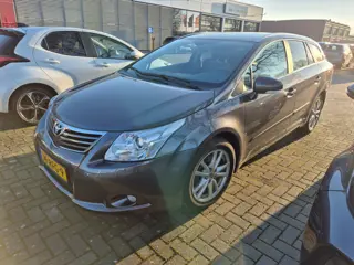 Toyota Avensis wagon 1.8 VVTi Business NAVI/ECC/CRUISE/KEURIGE AUTO!