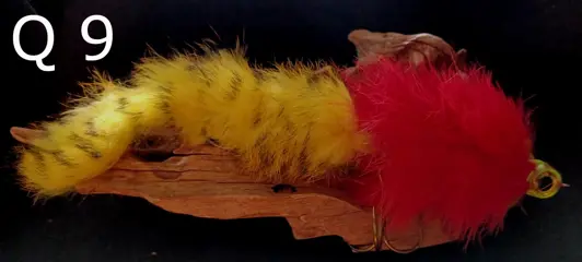 2 delige Snoekstreamer Q 9- - Q 10 - Q 11 lengte van circa 23 cm en 12 gram