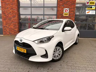 Toyota Yaris 1.5 Hybrid Active|Camera|Apple Carplay|Android Auto|