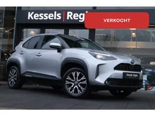 Toyota Yaris Cross 1.5 Hybrid Executive Pano JBL HuD 17" BLIS ACC