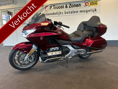 Honda GL 1800 Gold Wing Touring | Nederlands geleverd | Navigatie | Stuur+Stoelverwarming | Cruise c