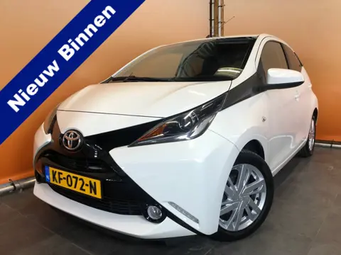 Toyota Aygo 1.0 VVT-i x-sport 1e eig | dealer onderhouden | camera | lmv